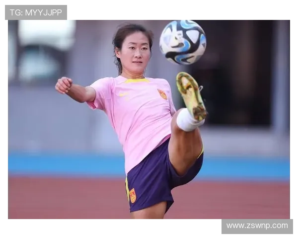 西班牙女足公布最新名单邦马蒂普特拉斯领衔埃尔莫索强势回归